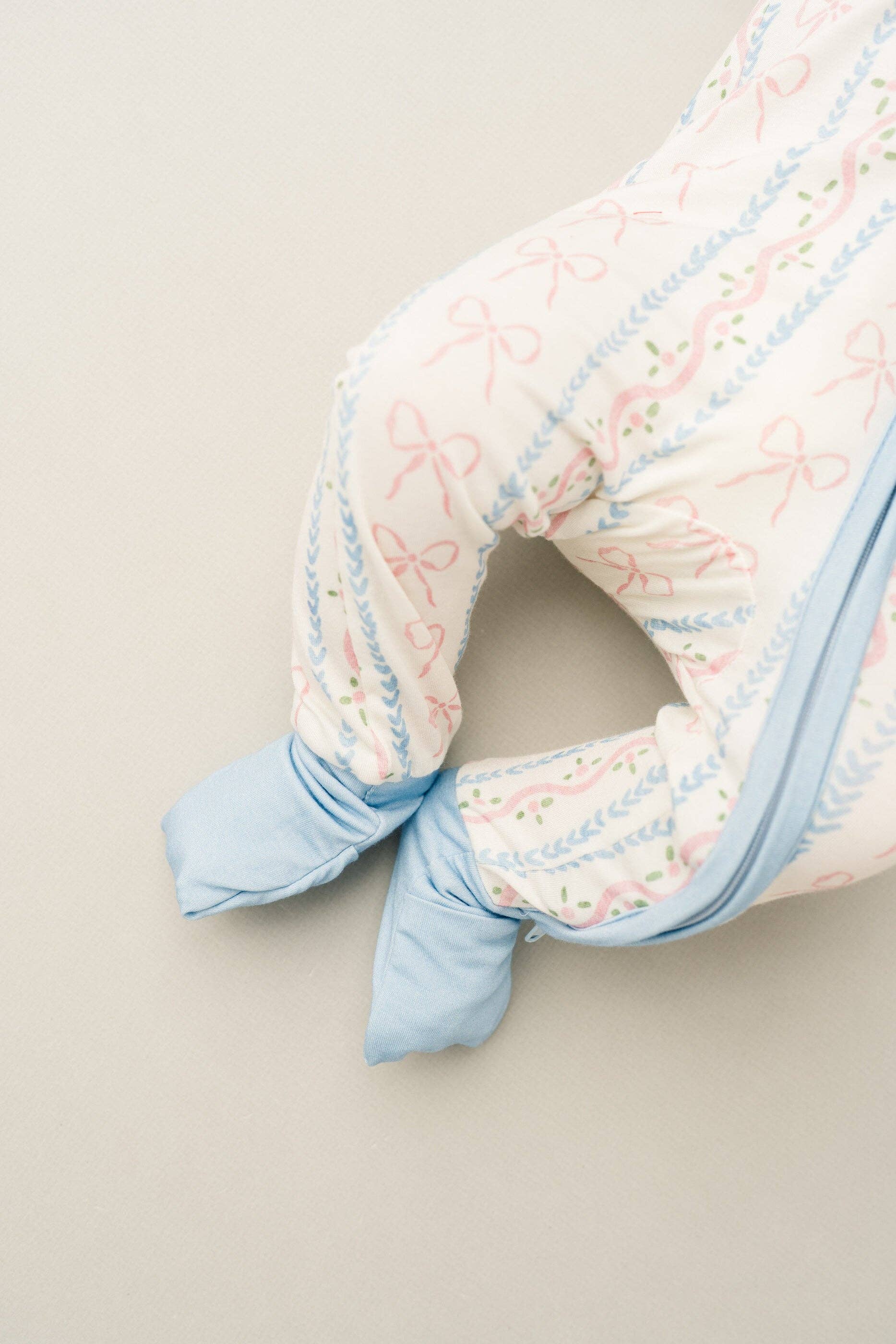 Little One Shop - Wholesale Sleepsuit - Baby - Dainty Bows Bamboo Sleeper7