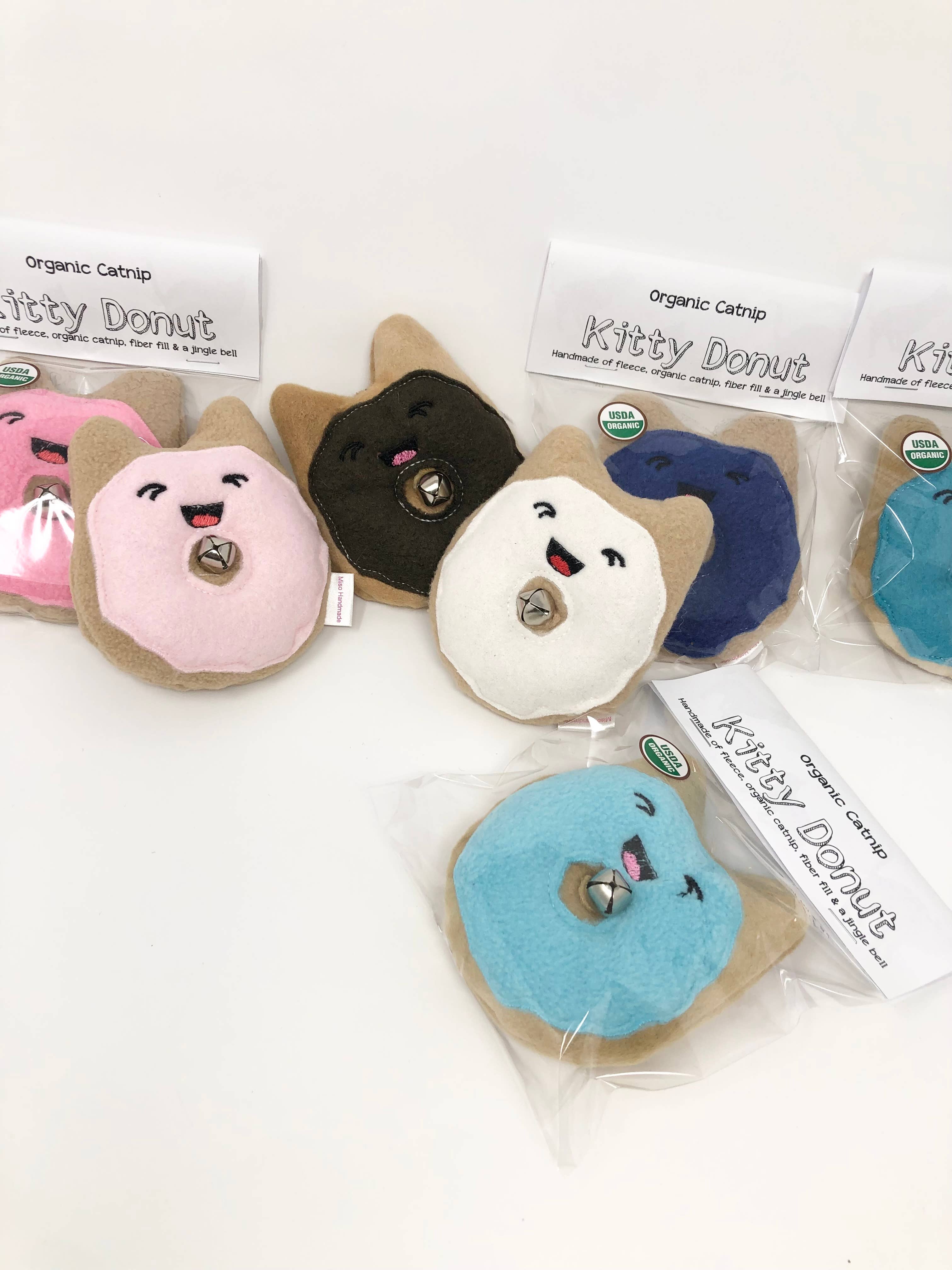 Miso Handmade - Wholesale Pet Toy - Cat - Kitty Donut with Bell4