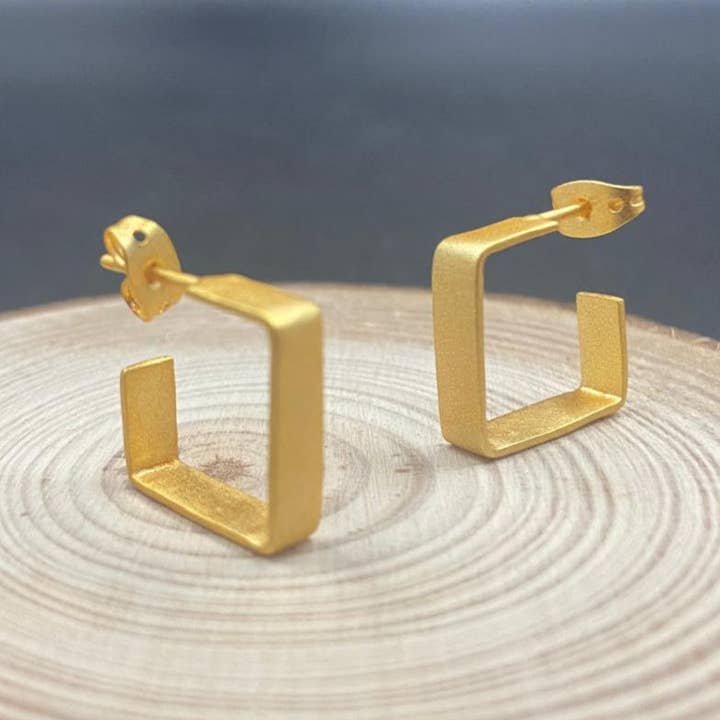 CUBIC Earrings - Gold-plated for wholesale by LA MAR