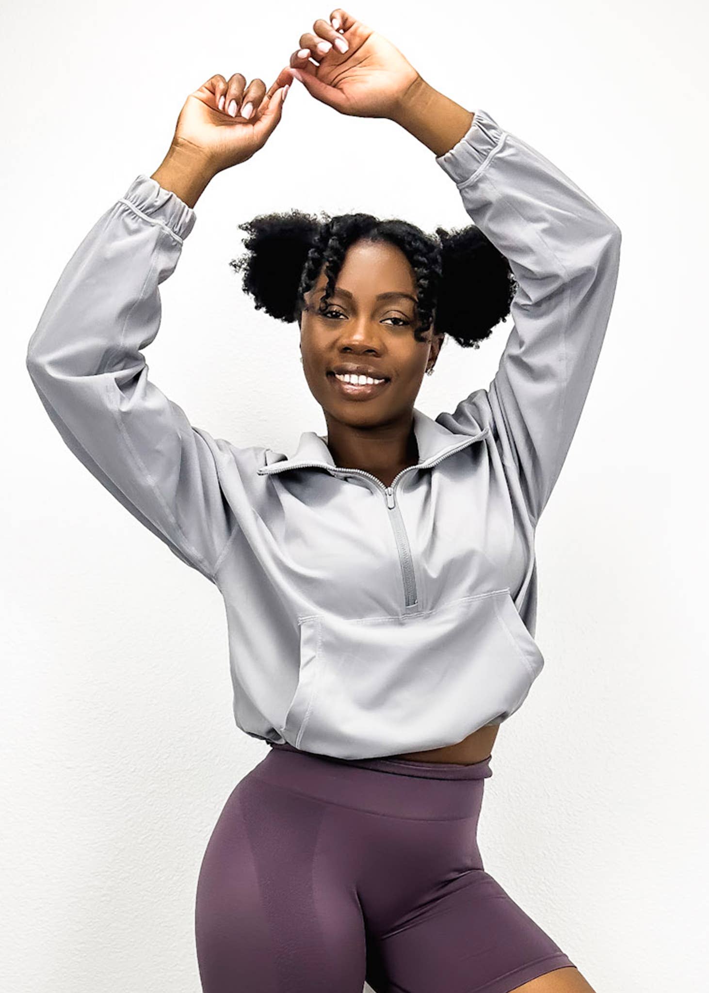 Active by Anna-Kaci – Engroshandel Træningsjakke - Dame – Buttery Blød Høj Hals Halv Zip Beskåret Jakke11