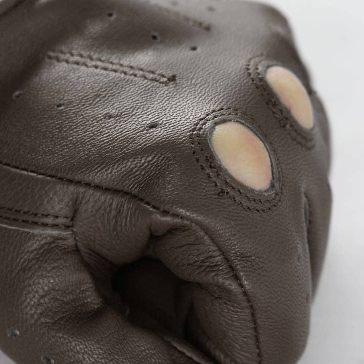 Zerimar 1942 - Wholesale Gloves - Women's - Genuine leather driving gloves Soft and flexible Touch glove17