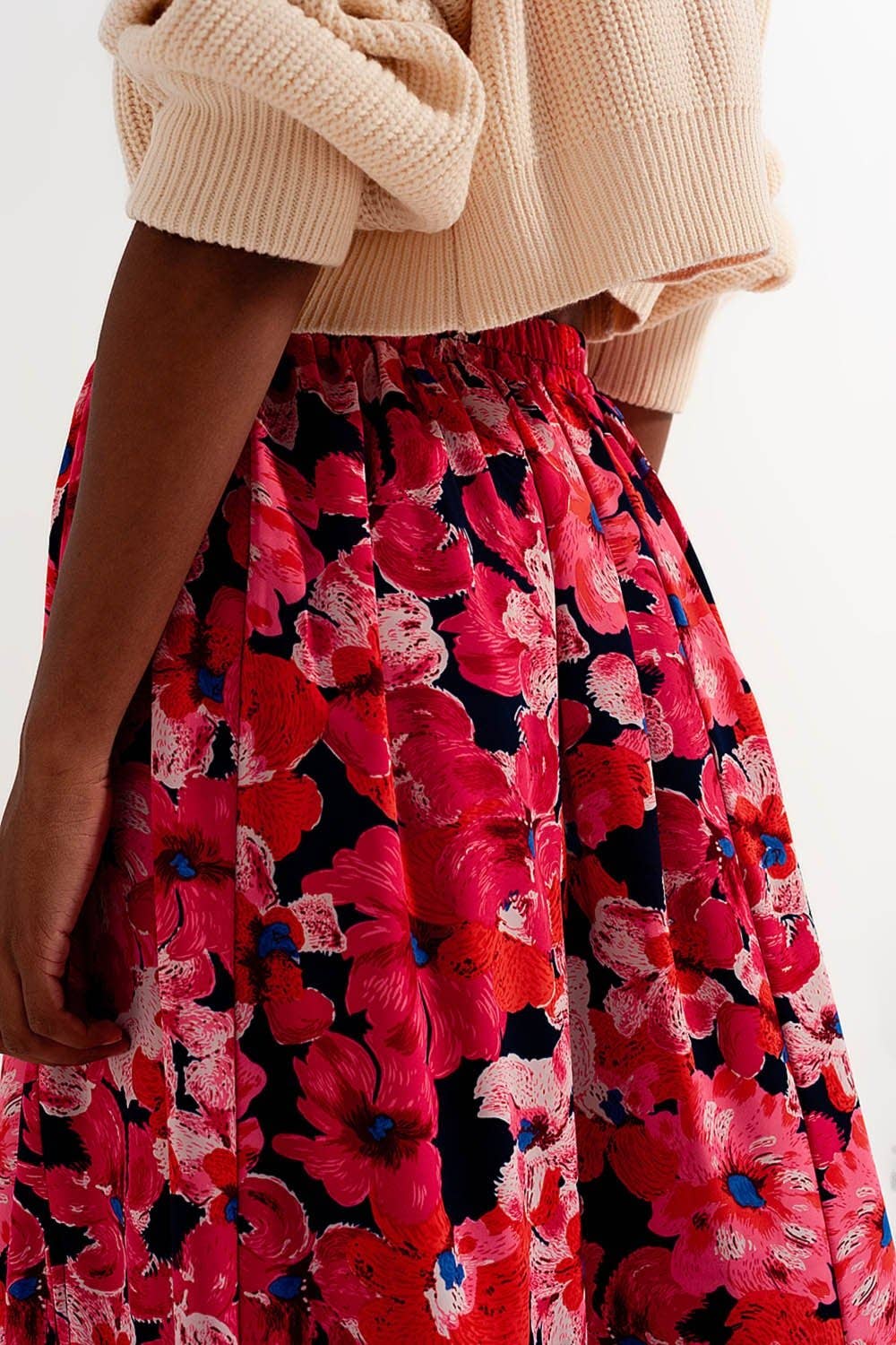 Fuchsia Hot pink floral print skirt for wholesale on Faire4