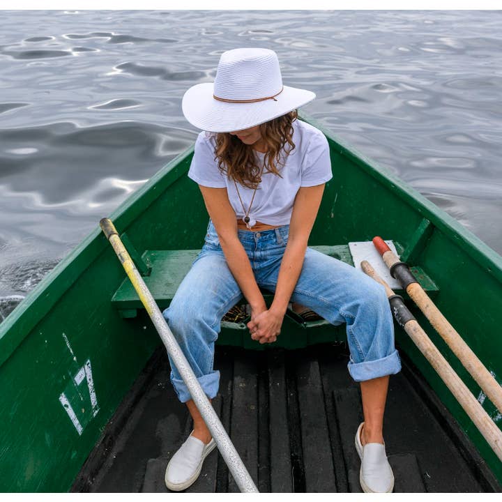 White Safari Wide Brim Straw Sun Hat - Style Felix for wholesale on Faire12
