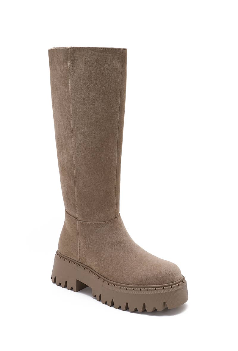 Joia Paris - Wholesale Boots - Women's - High boots with lug sole WZ-738