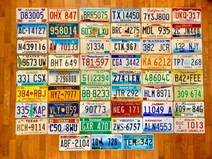 Juego de matrículas de 50 estados más una placa de USVI - Buen estado para venta al por mayor de RusticPlates