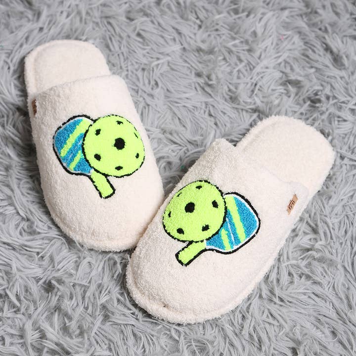 Sensibling Corp. - Wholesale Slippers - Women's - Baseball Soccer Pickleball Rugby Home Indoor Floor Slippers3