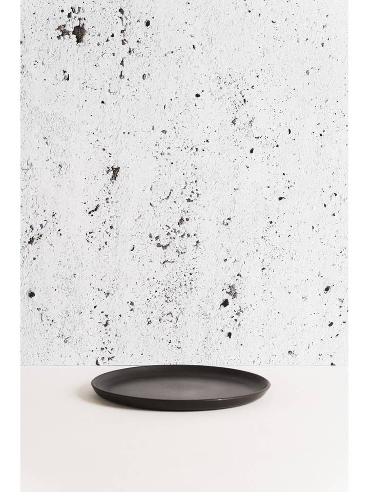 Assiette à salade plate en grès | Edan 23,5 cm pour la vente par GHARYAN Stoneware & More | Europe