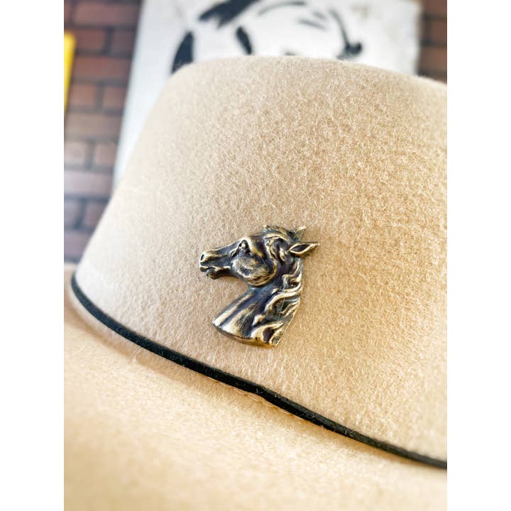 Vintage Bliss - Wholesale Brooch - Brass Patina Horse Head Left Hat Pin Hat Bar 1