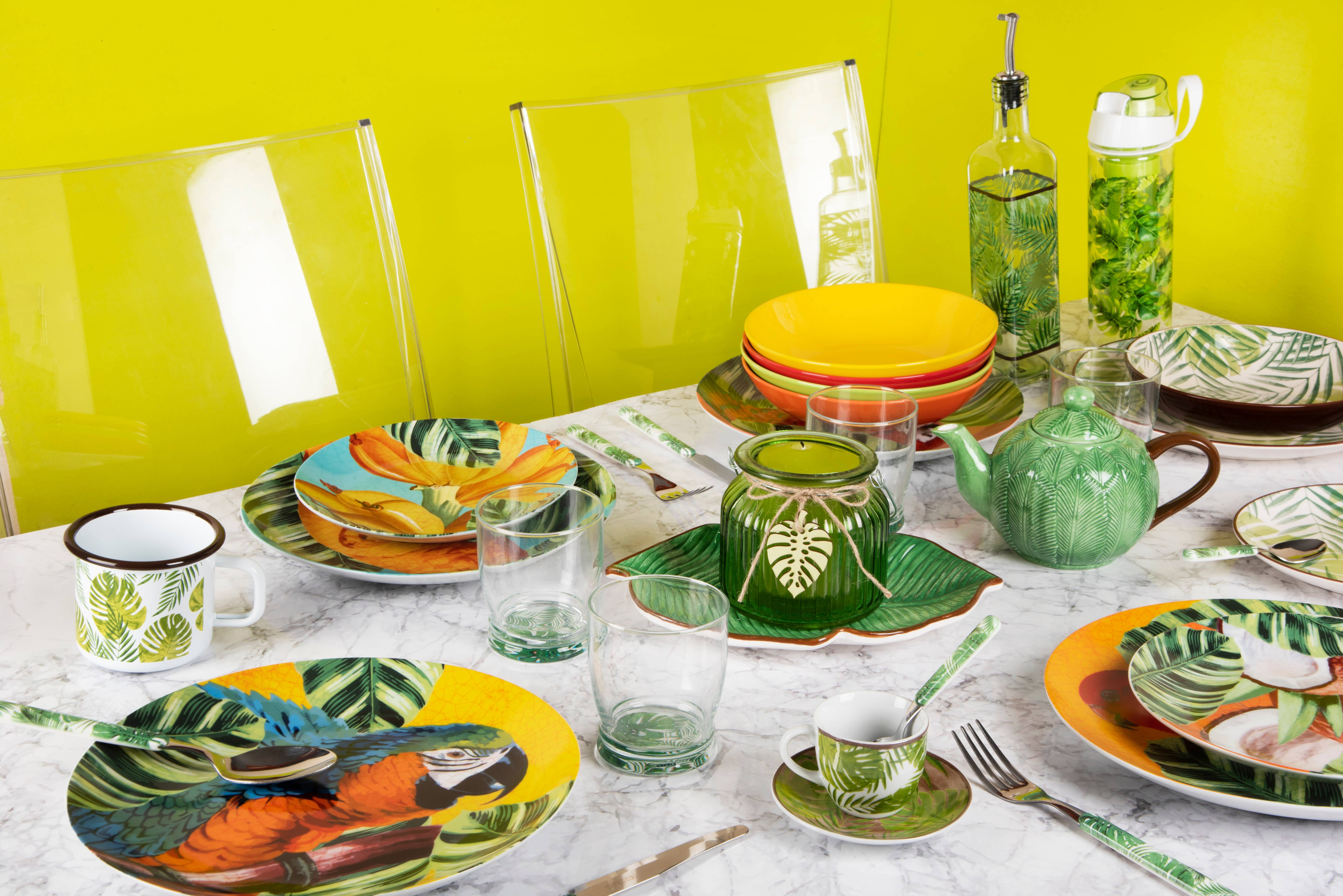 Green Set of 6 Foliage Leaf Plates 27 for wholesale on Faire2