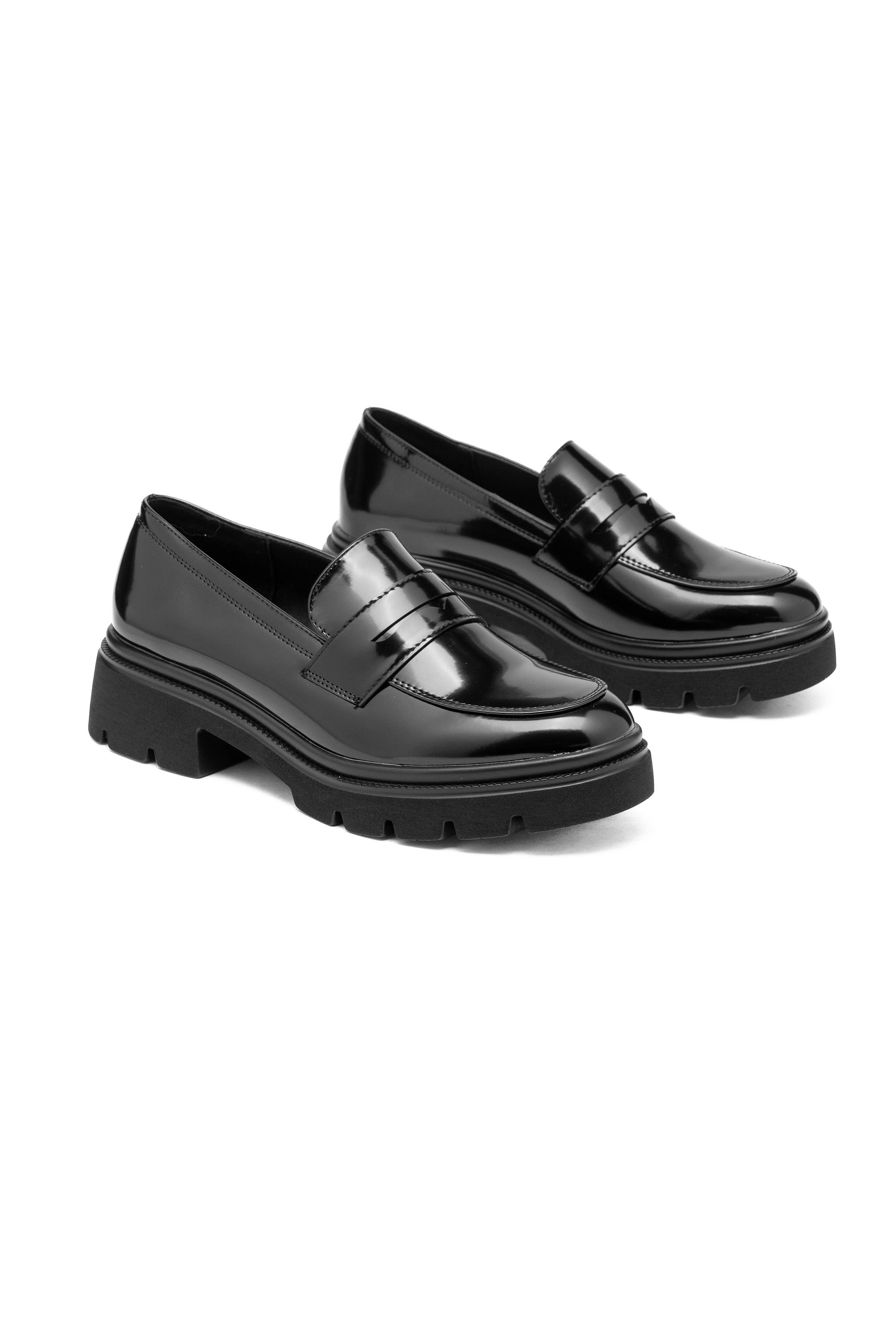 C'M PARIS - Wholesale Loafers - Women's - Patent Loafer with Lug Sole 92415