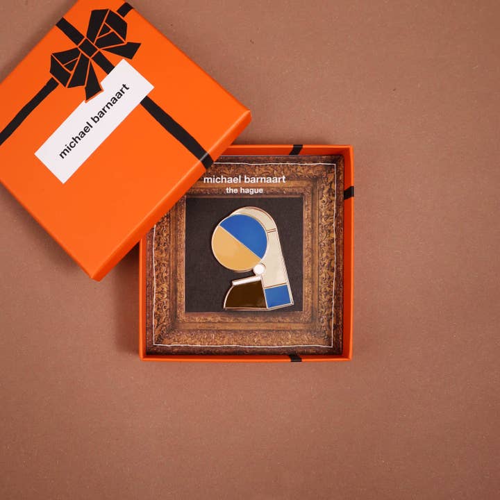 Girl with a Pearl Earring brooch (numbered) for wholesale by Michael Barnaart