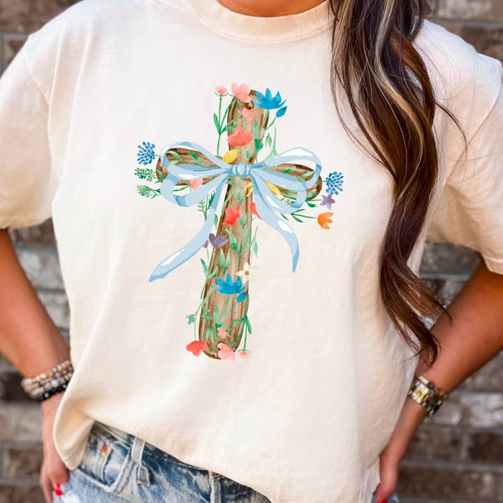 Coquette Floral Cross | Maglietta Grafica di Pasqua | Comfort Colors per la vendita all'ingrosso da parte di Shoppe SHC