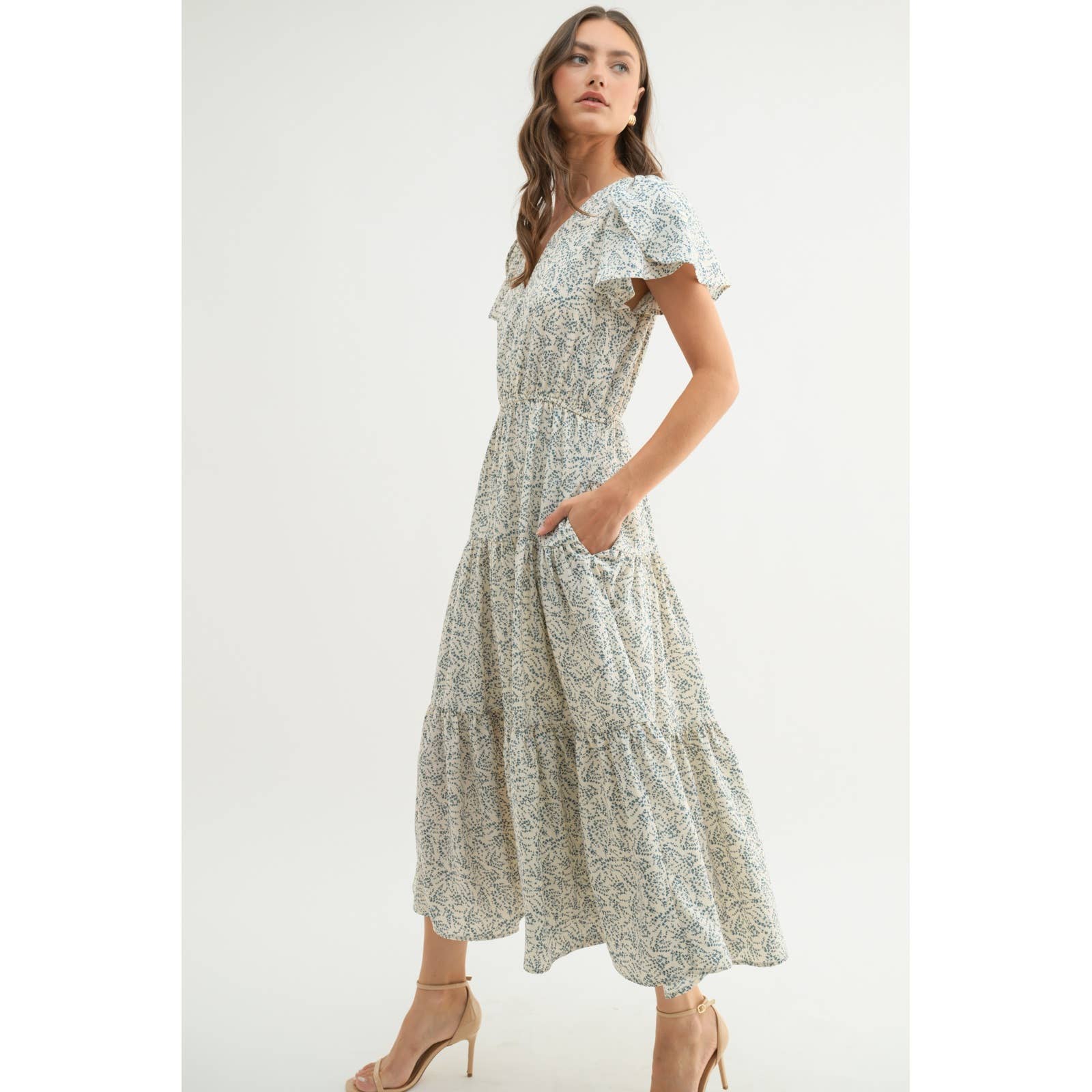 OFF WHITE BLUE ABSTRACT TULIP SLEEVE MIDI DRESS / WL24-9931 for wholesale on Faire1