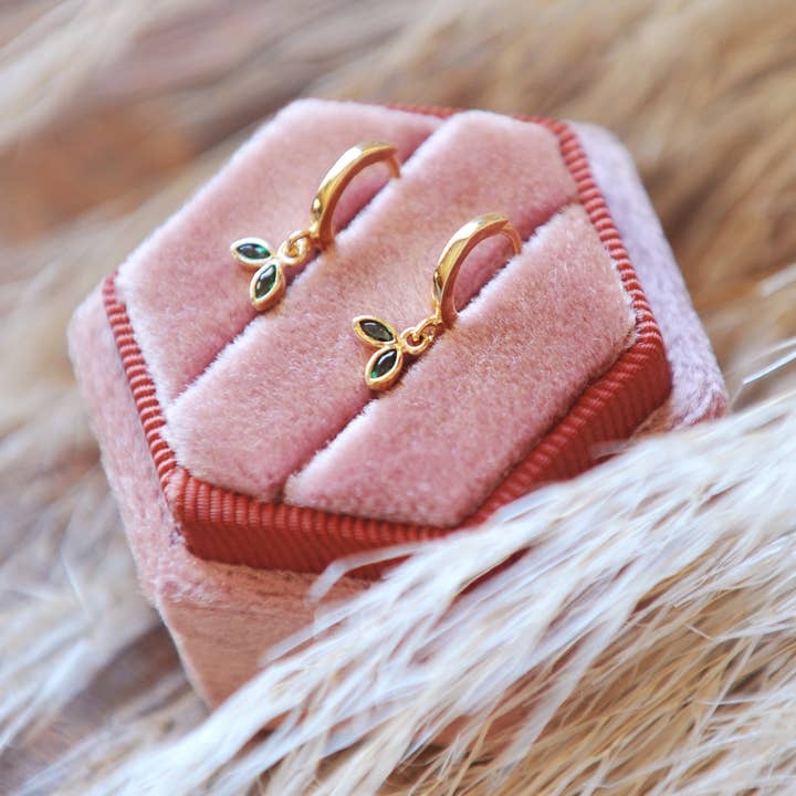 Tiny Leaf Puggies för wholesale av Oh So Lovely