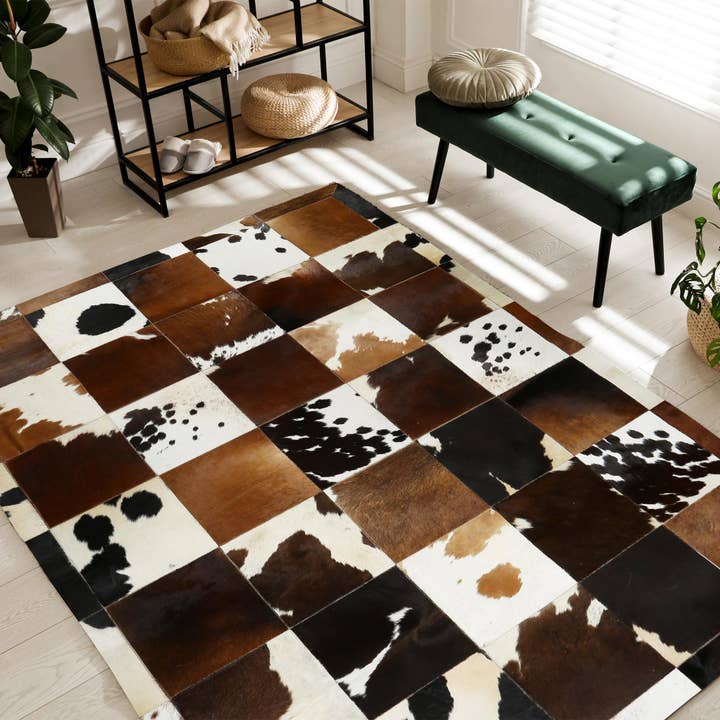 Brown & Cream Natural Cowhide Rug, Luxury Living Room Carpet for wholesale by Karelias And Sons