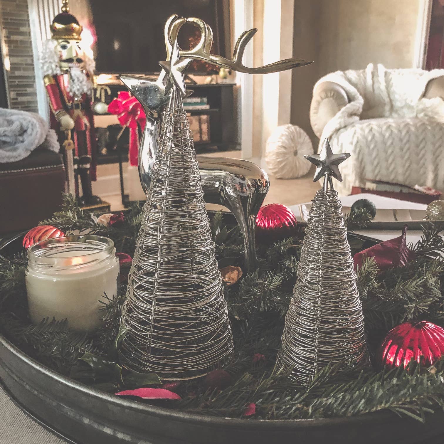 Mira Fair Trade - Wholesale Christmas Decoration - Gold Star Wrapped Wire Trees - 2 Sizes2