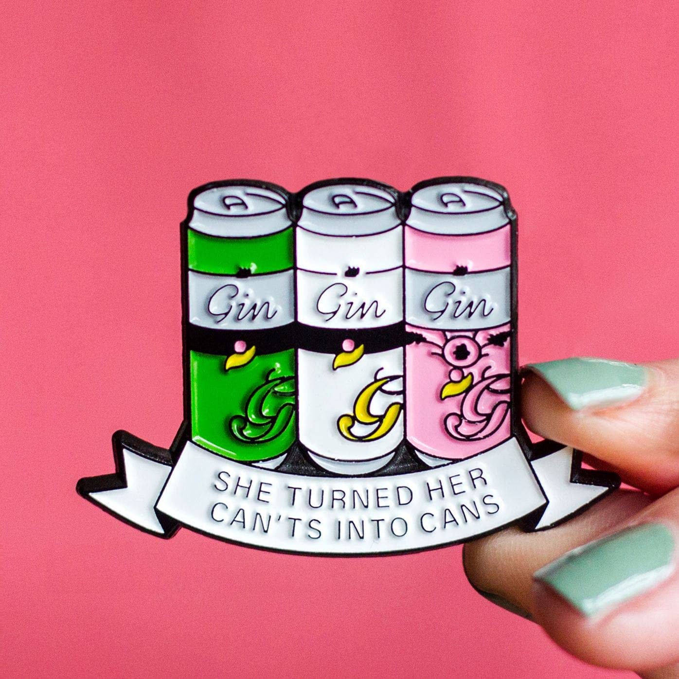 Of Life & Lemons – wholesale Lapel pin/button – 'She Turned Her Can'ts Into Cans' Gin Enamel Pin Badge0