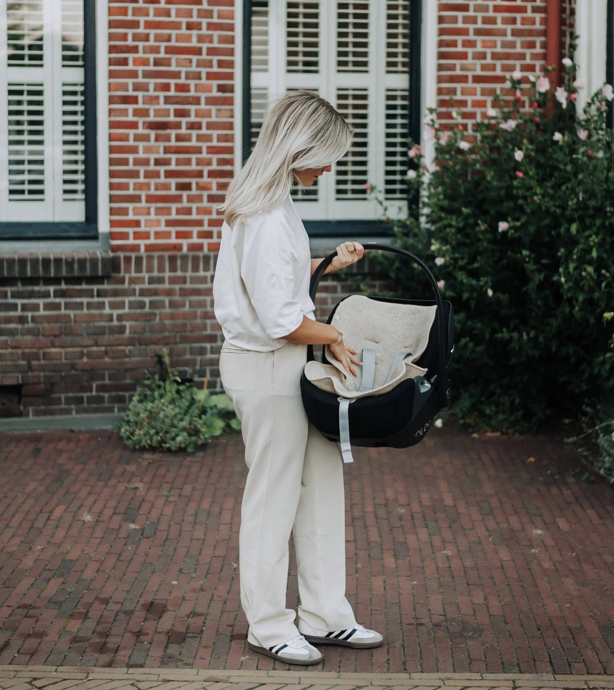 Kico Label - Wholesale Car Seat Cover - Kids & Baby - Liner for buggy or maxi cosi – Merino wool1