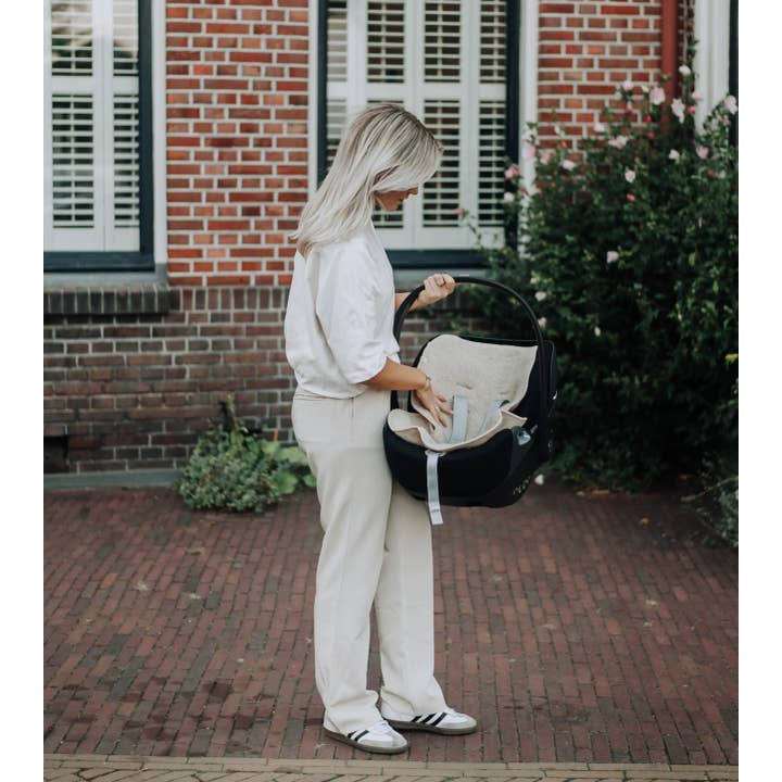 Kico Label - Wholesale Car Seat Cover - Kids & Baby - Liner for buggy or maxi cosi – Merino wool1