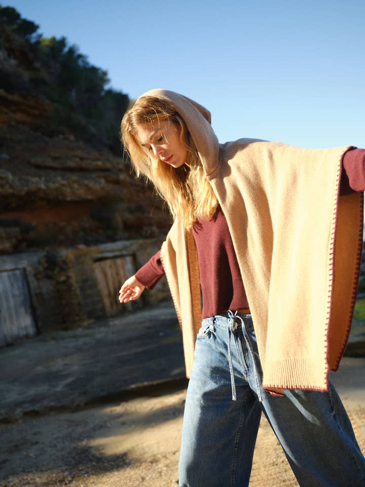 BIXTY camel VEST for wholesale by Maison Anje