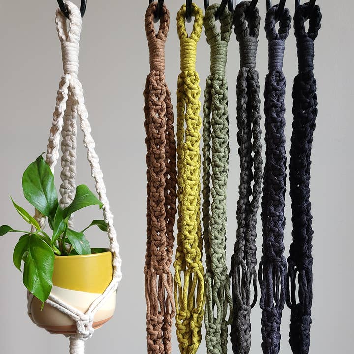 Macramé Mouse - Wholesale Hanging Planter - Small Macramé Plant Hanger - The Alt. 1