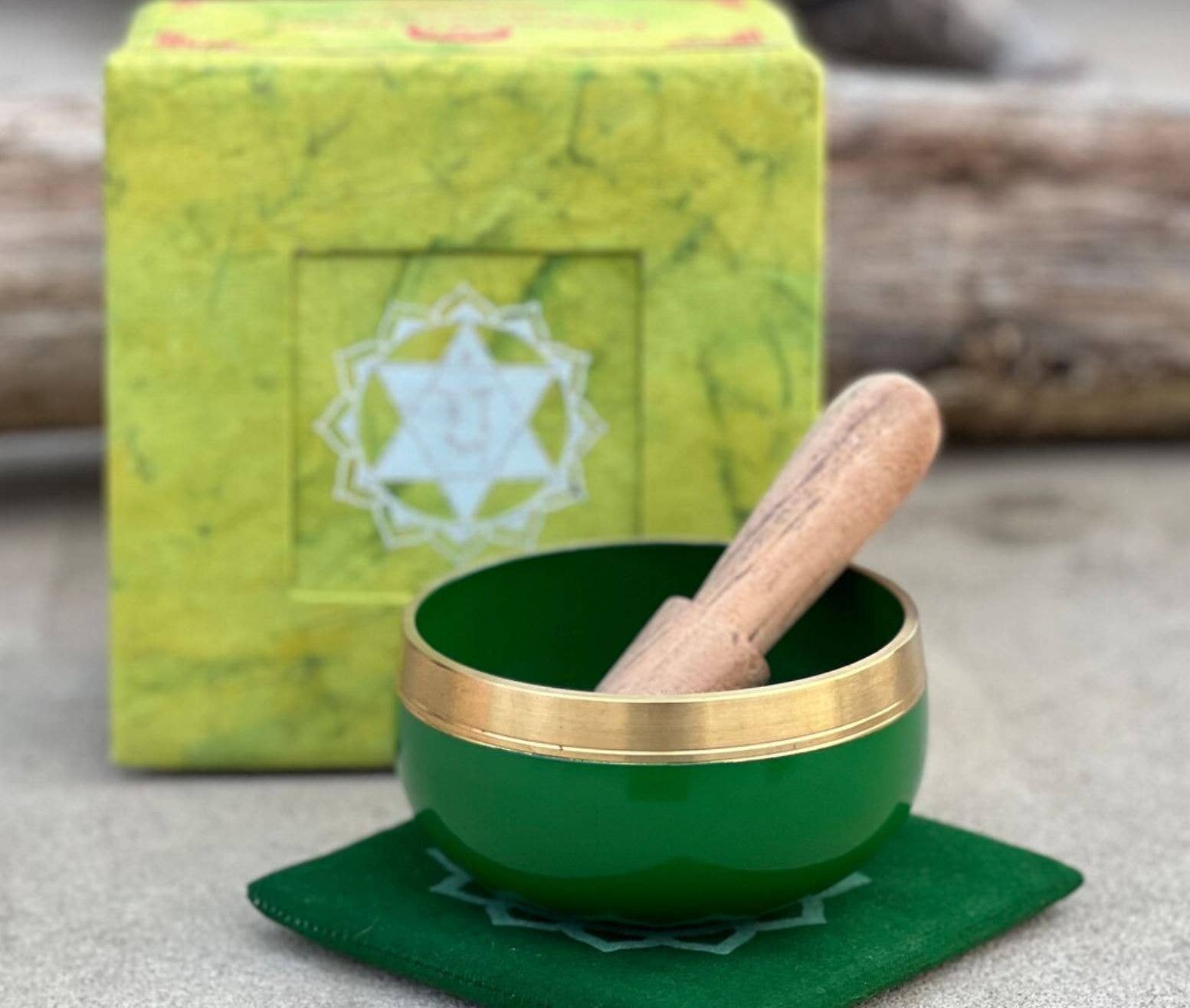 Wholesale Chakra Palm Size Singing Bowl Complete Gift Box Set for your