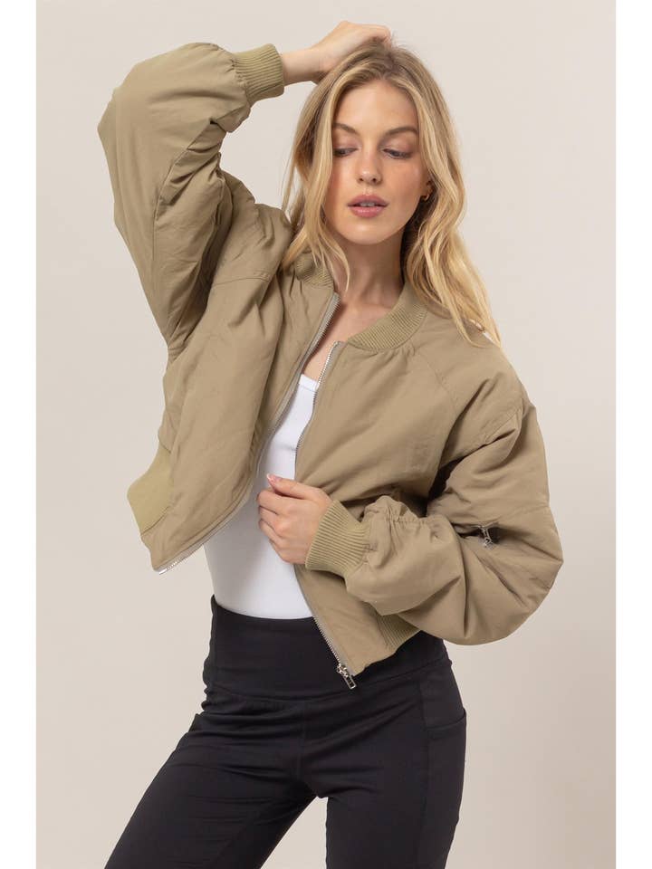 Casaco Acolchoado Bomber com Franzidos por atacado de HYFVE