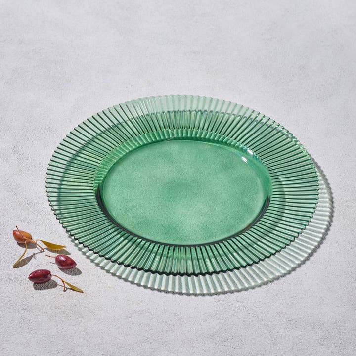 Kadra Kitchenware - Wholesale Charger Plate - Vikko - Decor, Forest, Ribbed Glass Charger, Green, 13"