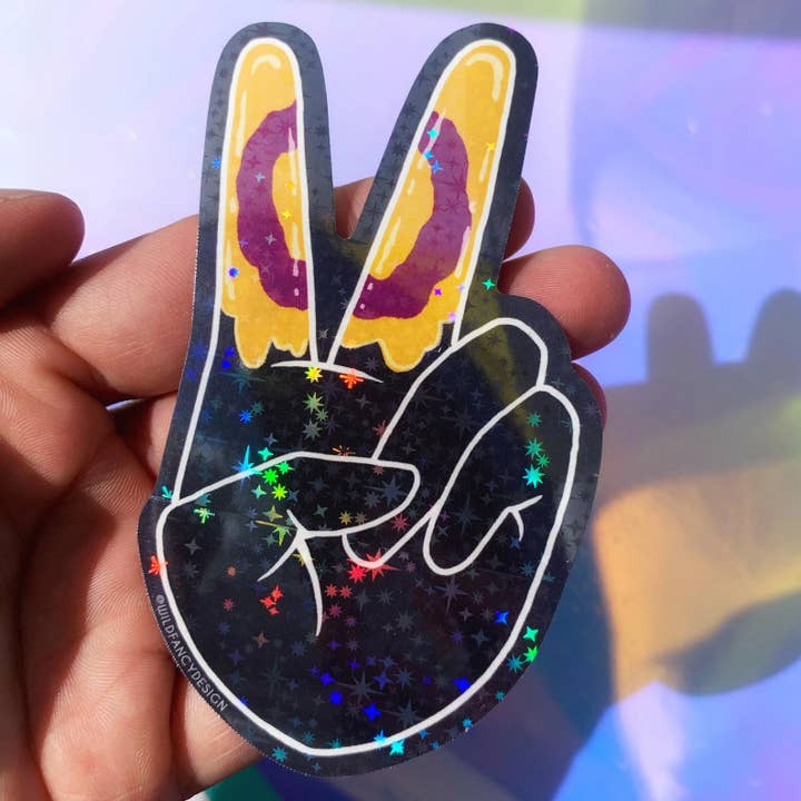 Intersex Hands Prismatiske Klistermærker for engroshandel hos Wild Fancy Design