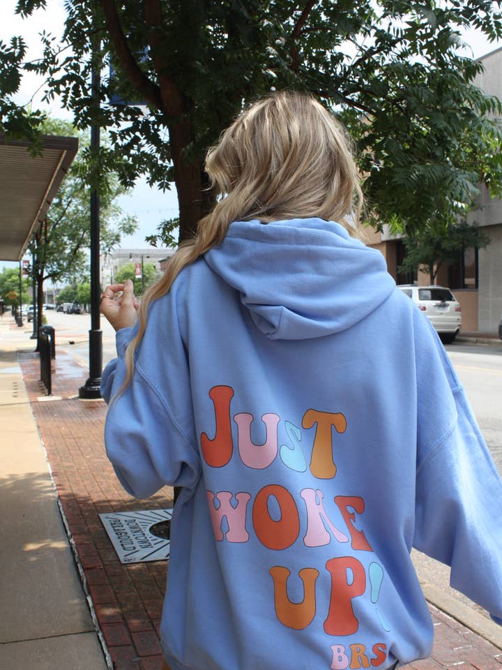 Just Woke Up Kapuzenpulli für den Großhandel von Backroad social trade co