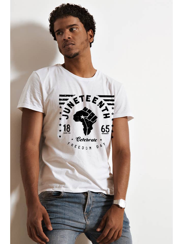 Polar bee - Wholesale Screen Printed T-Shirt - Men's - DOM-L4315 JUNETEENTH GRAPHIC MENS TEE3