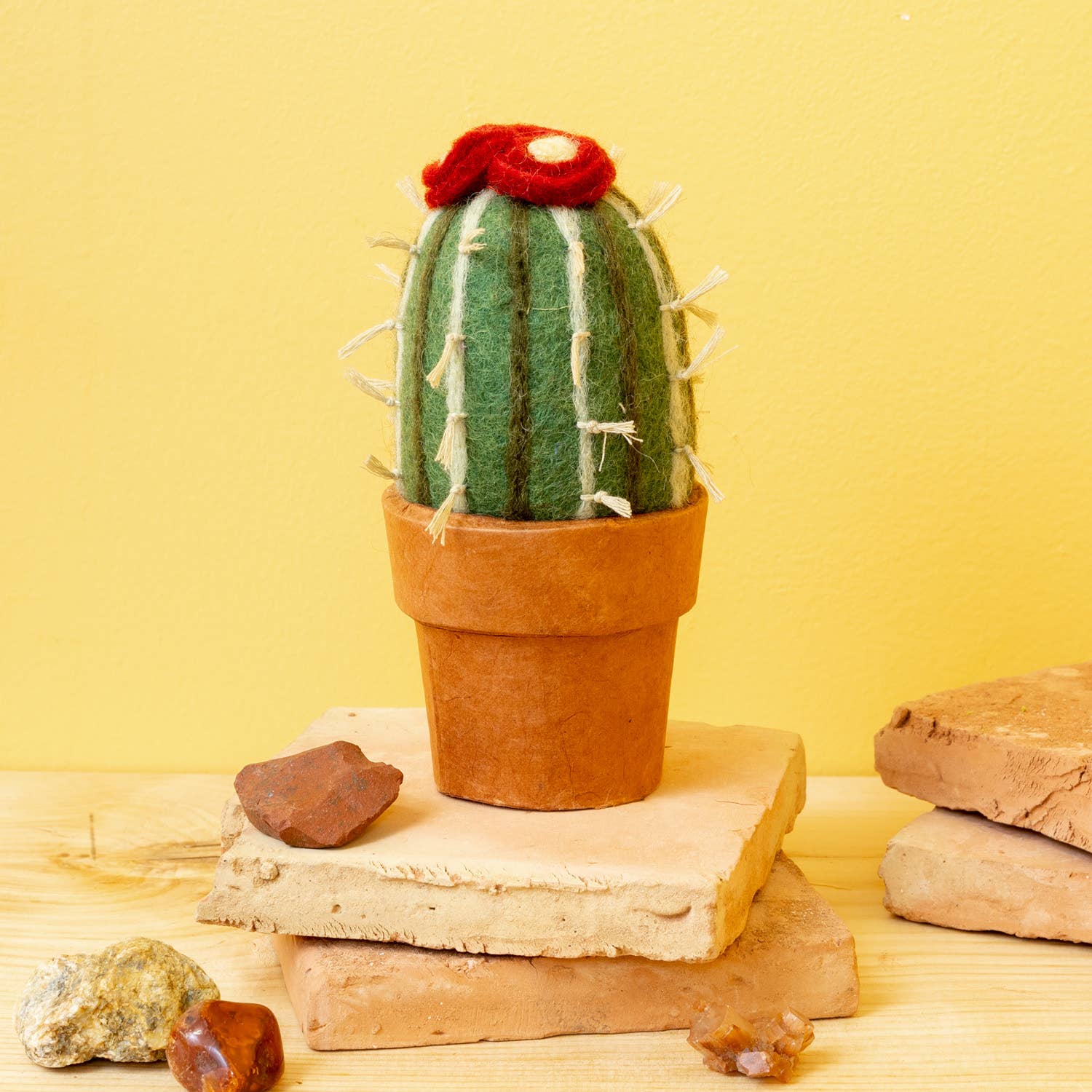 dZi Handmade - Wholesale Kunstplant - Kleine vat cactus4