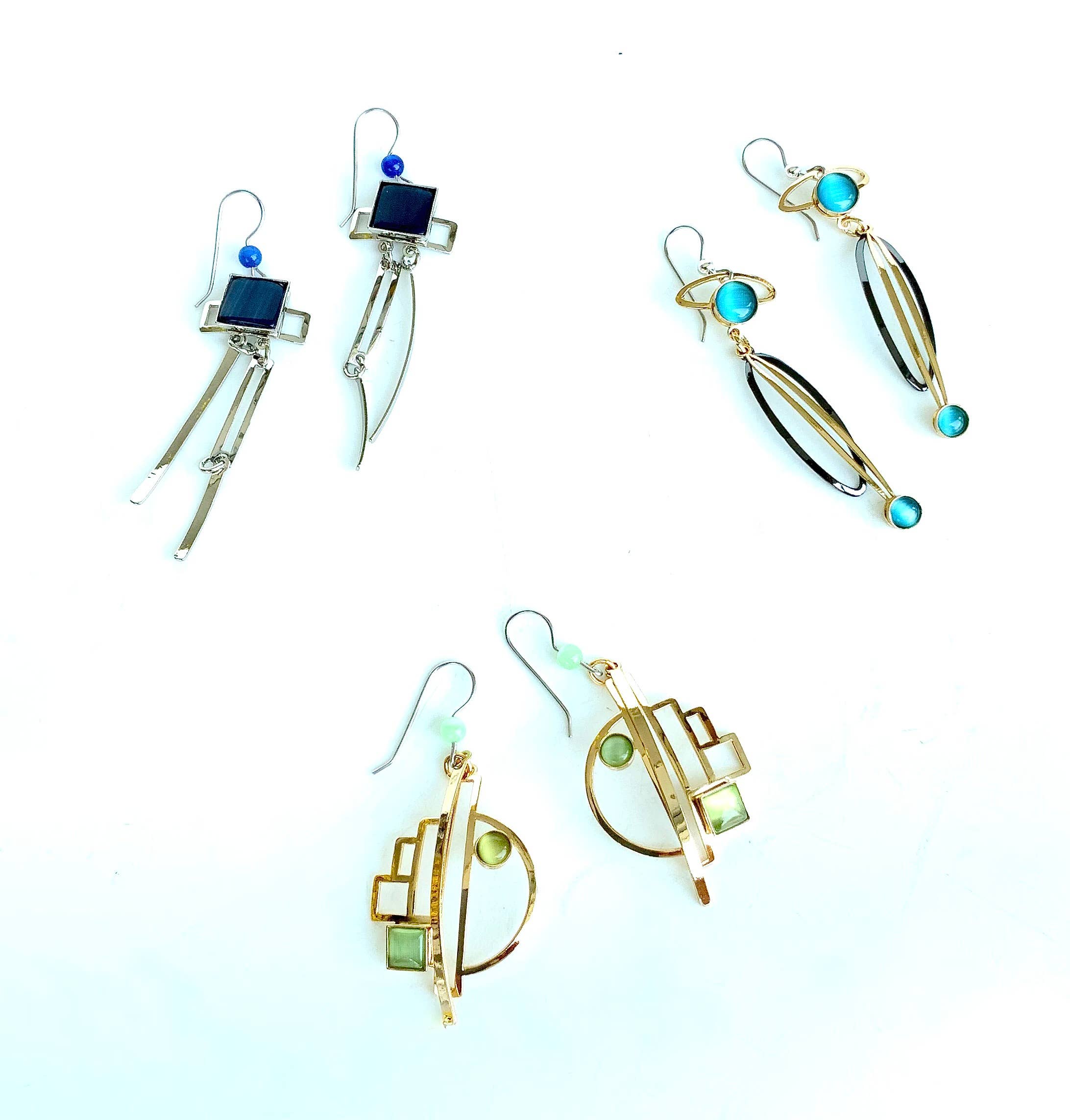 Christophe Poly / Crono Design - Wholesale Dangle Earrings - EARRINGS (Y) - Wire Hook Earrings
16