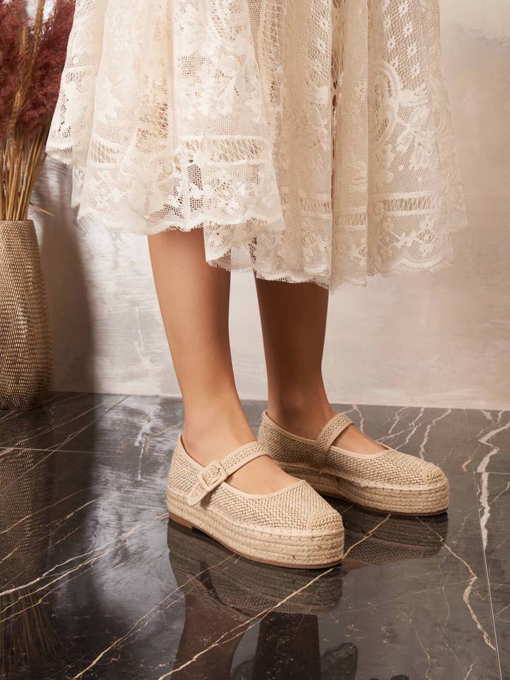 SWEET MAGIC MODA Y COMPLEMENTOS - Wholesale Slippers - Women's - CANVAS SHOES WITH ESPARTO SOLES2