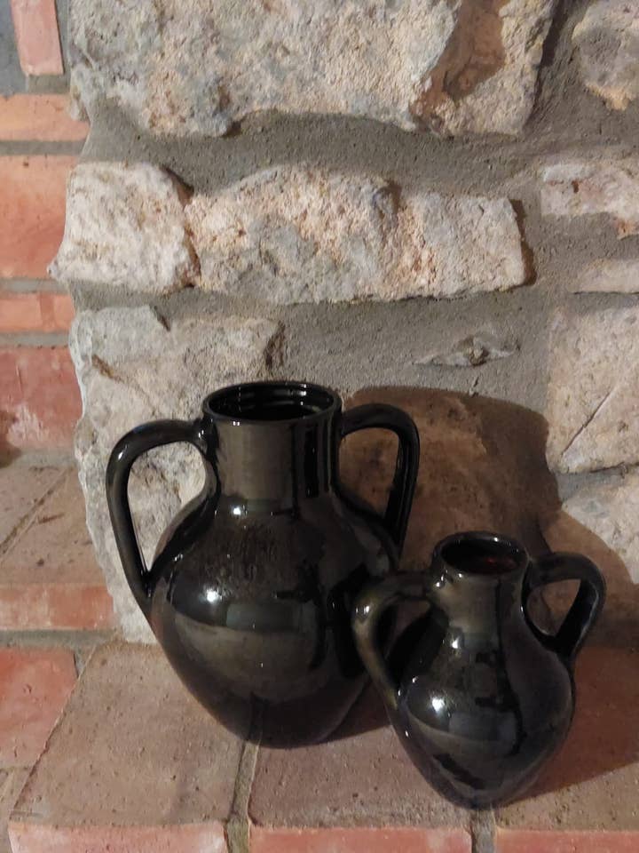 Traditionelle dunkelgrüne Tasse. für den Großhandel von Cerámica Roca Caus