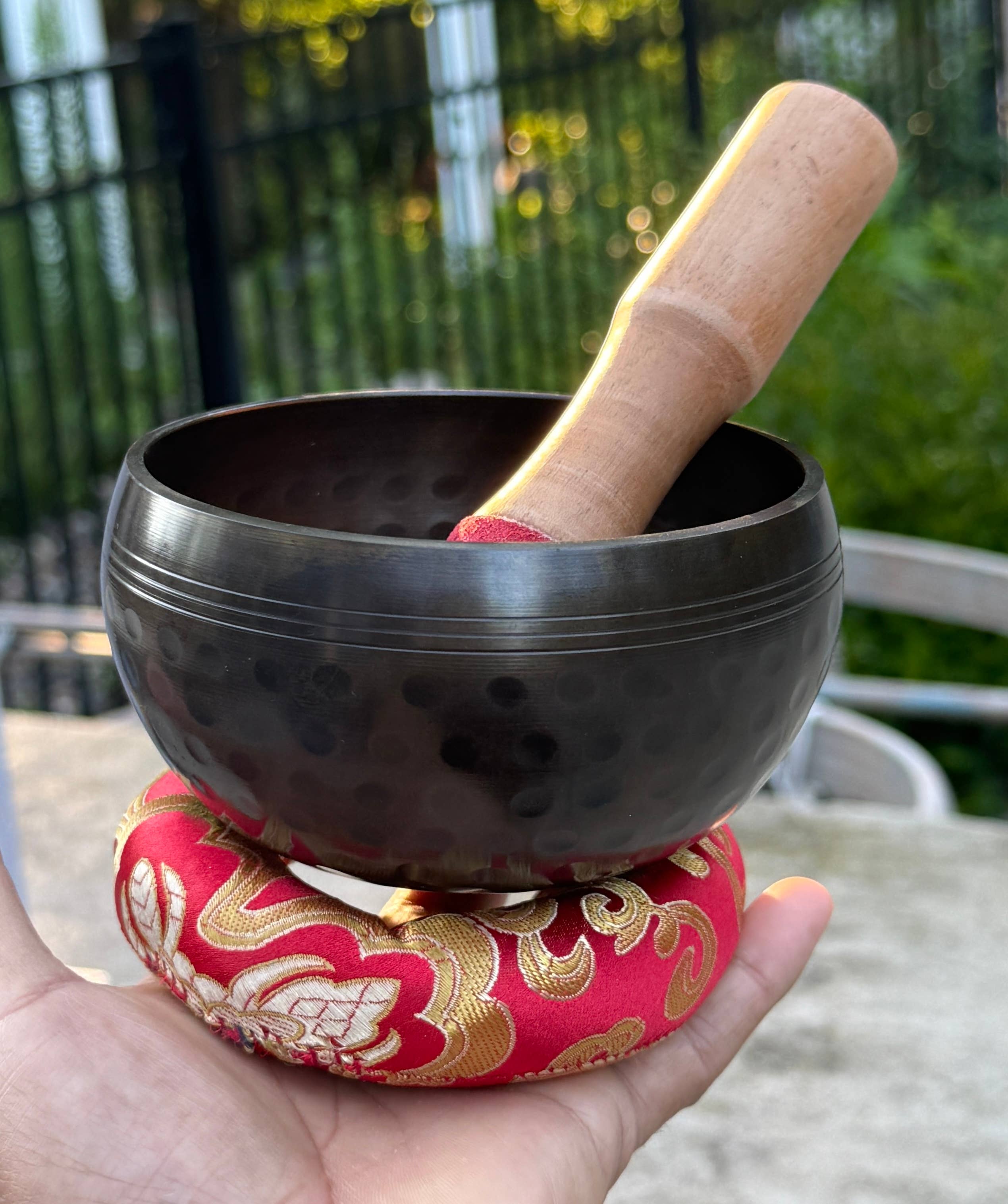 Lungta Imports – wholesale Meditation supplies – Hammer Mark Singing Bowl Set ~ With Mallet and  Cushion 8
