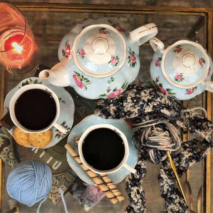 Brew To A Tea – Conjunto de chá por atacado – Conjunto de Chá Floral BTaT - 4 Chávenas, Bule, Leiteira e Açucareiro5