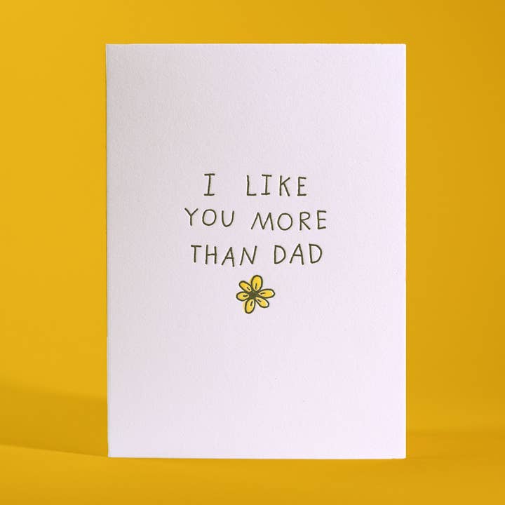 Carte de vœux typographique "Je t'aime plus que papa" pour la vente par Half Pint Studio