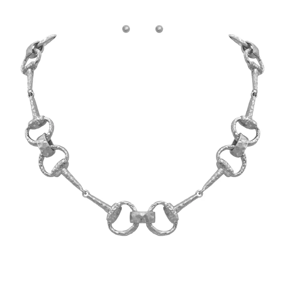 anbfashion - Vente Collier maille et chaîne - COLLIER EN MÉTAL AVEC MAILLONS EN FORME DE MORS DE CHEVAL1