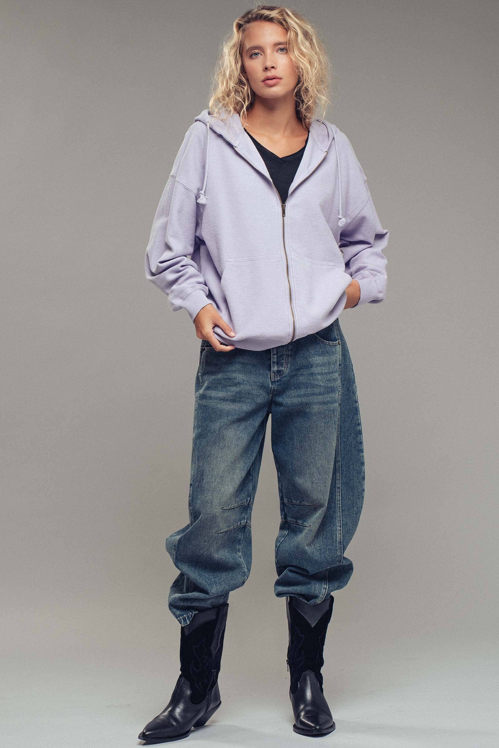 Urban Daizy - Wholesale Hoodie - Women's - Oversized Ribbed Dolman Sleeve Hoodie1