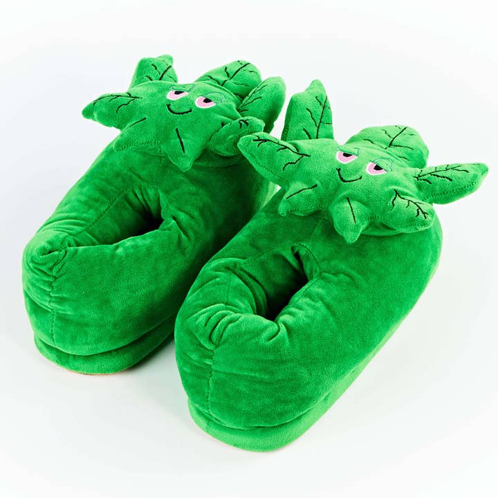 Stonie the Weed | Pantufas Divertidas para Mulheres por atacado de Oooh Yeah/Sock It Up/Oooh Geez Slippers