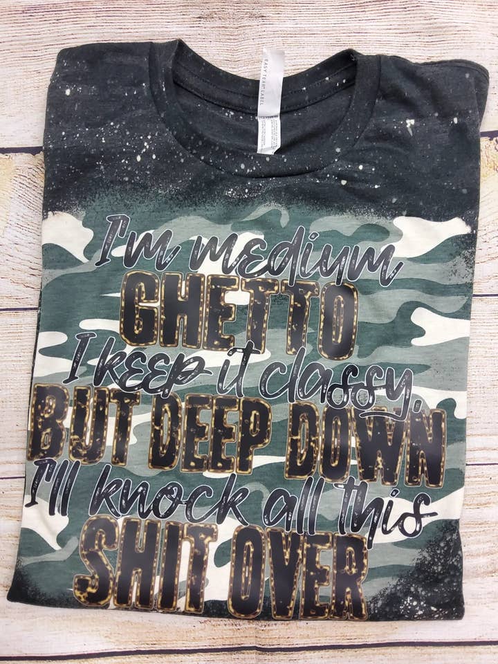 Medium Ghetto-T-Shirt, gebleicht für den Großhandel von Wanderlust Designs Wholesale