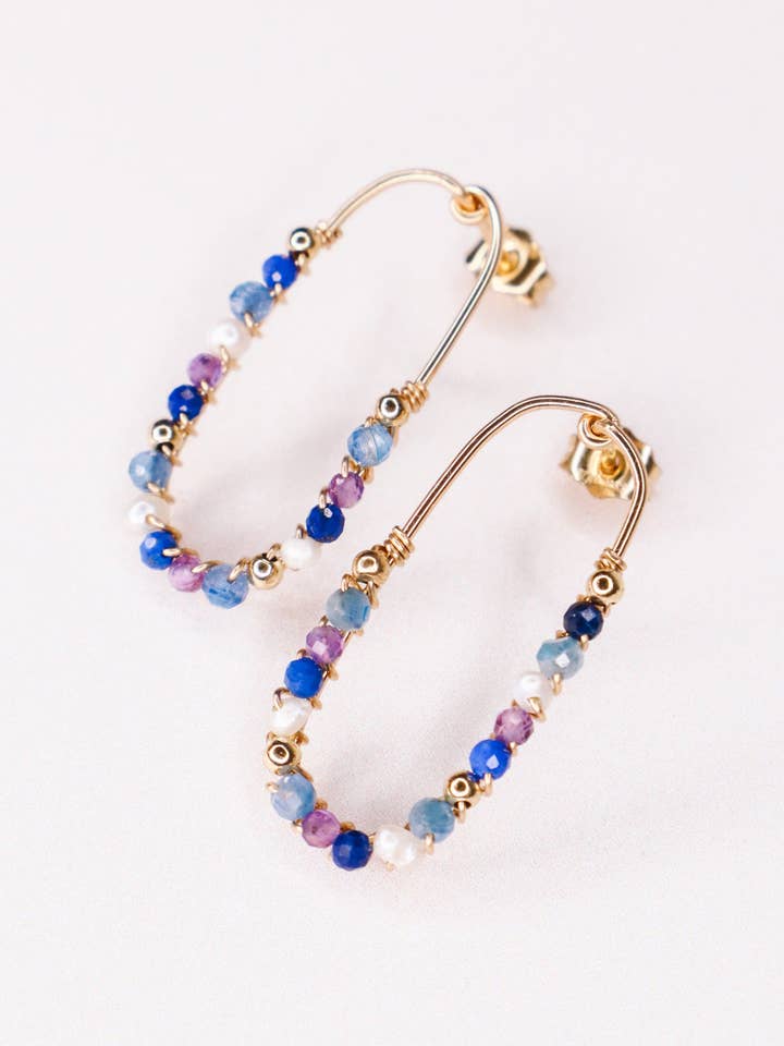 Cassiopeia - Orecchini pendenti in oro placcato o argento 925 per la vendita all'ingrosso da parte di Axelle Joly - Bijoux sensibles