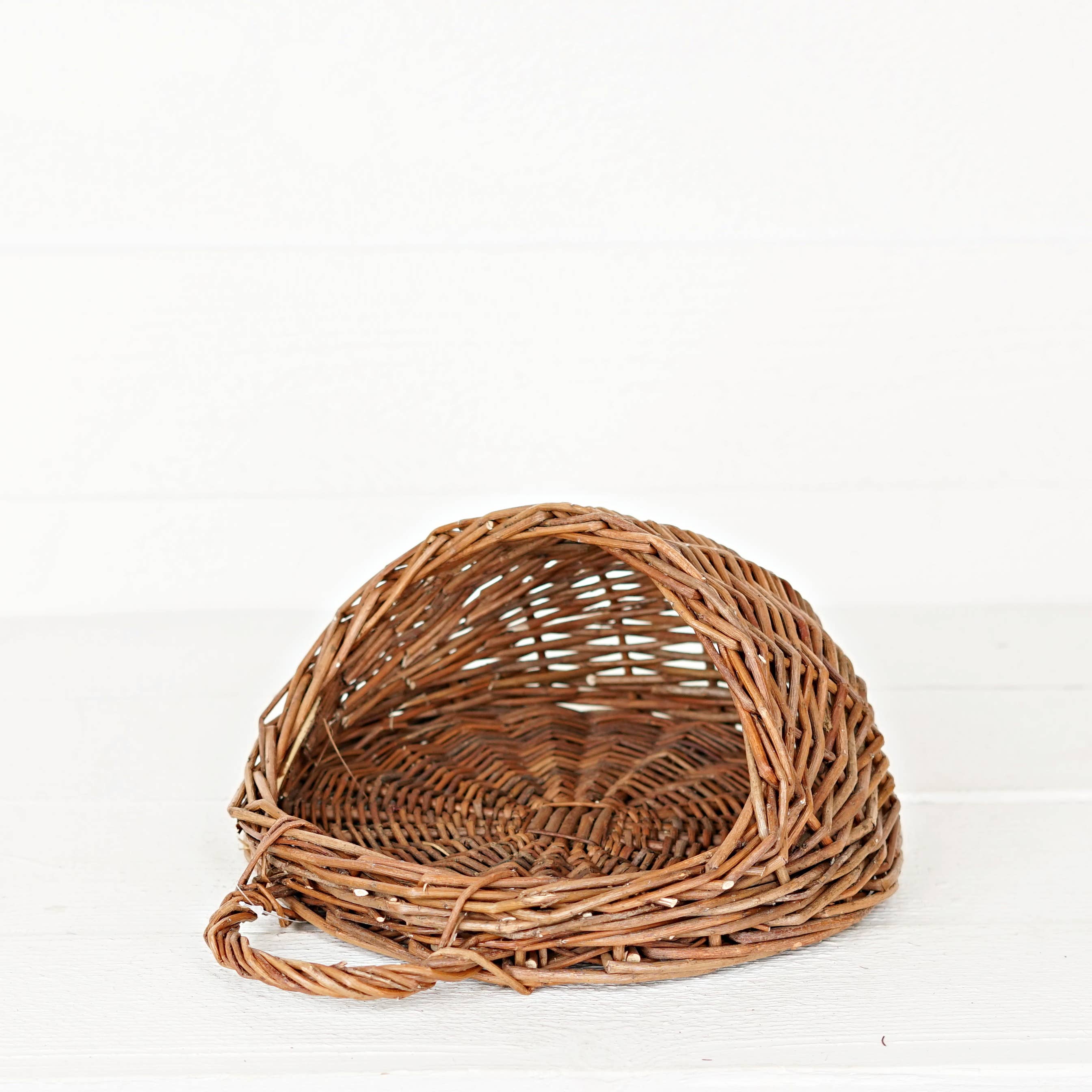 Impressive Enterprises, Inc. - Wholesale Basket - 570363- Half Ring Hanging Willow Basket-Brown-14Hx12D-2