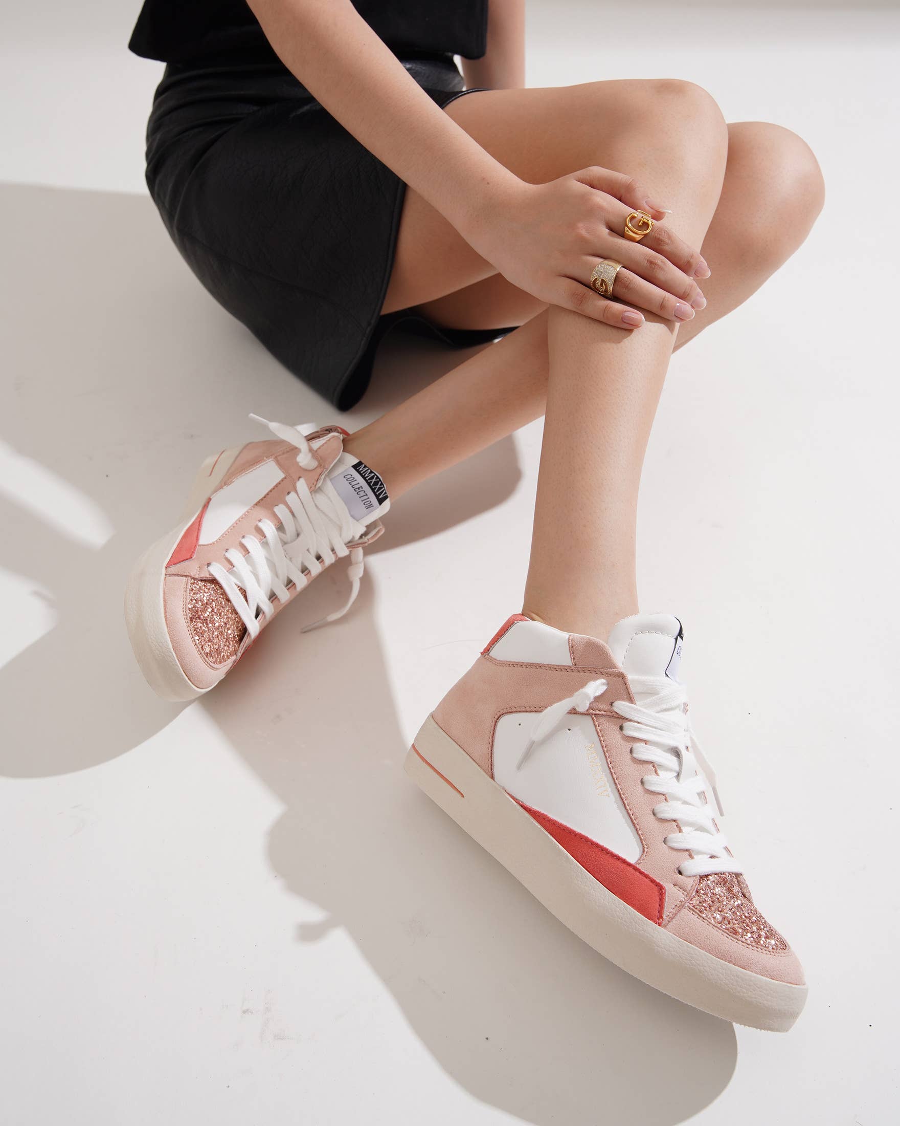 CEREZA - Wholesale Lifestyle Sneakers - Women's - Women's High-cut Platform Sneakers with with glitter detail29