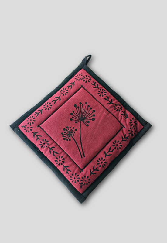 Ganesh Himal Trading – wholesale Oven mitt/pot holder – Hand Block-Printed Cotton Potholder (Fair Trade)2
