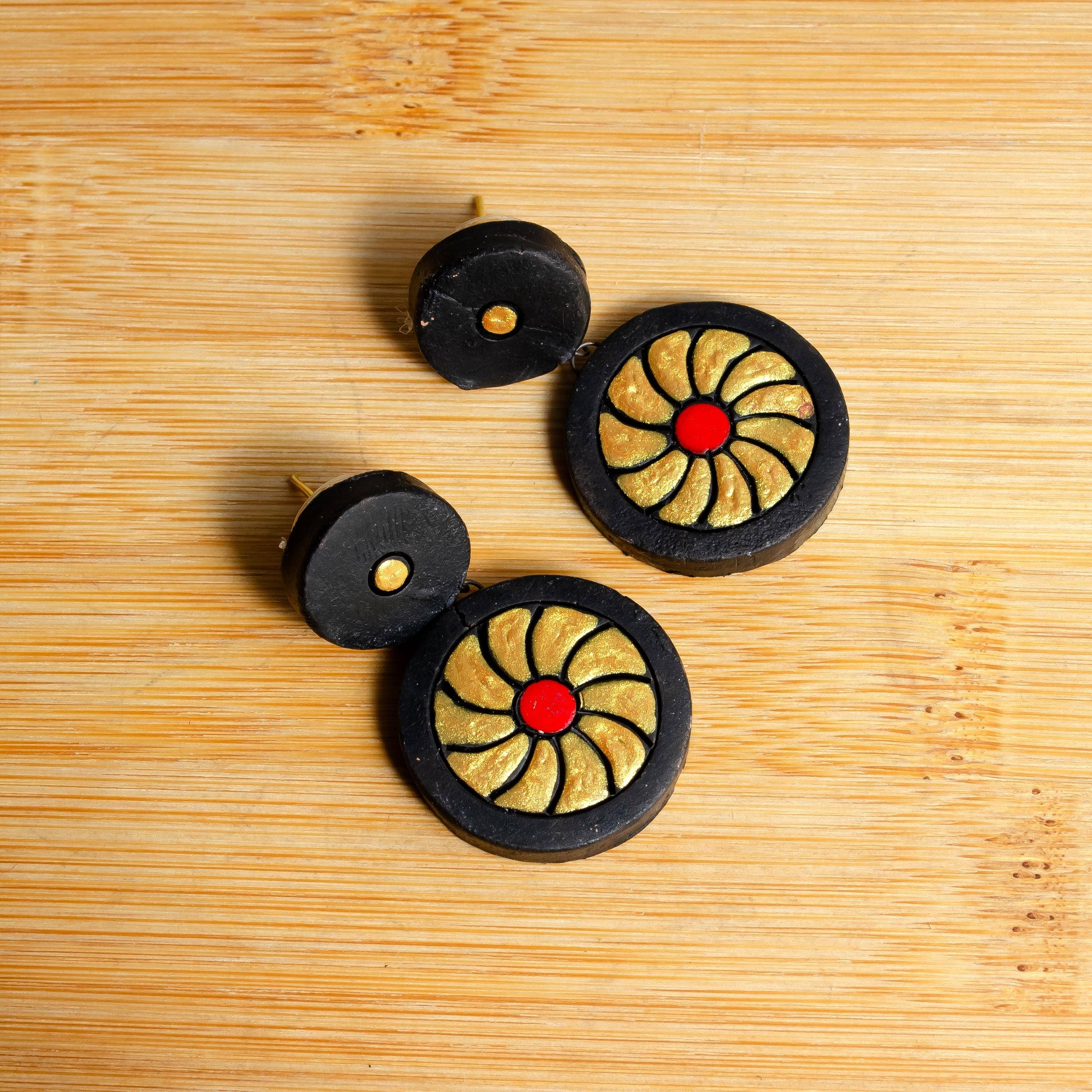 House of Kraft Jewelry & Accessories – wholesale Jewellery set – Celestial Jewelry Set | Clay Jewelry | Half Moon Jewelry12