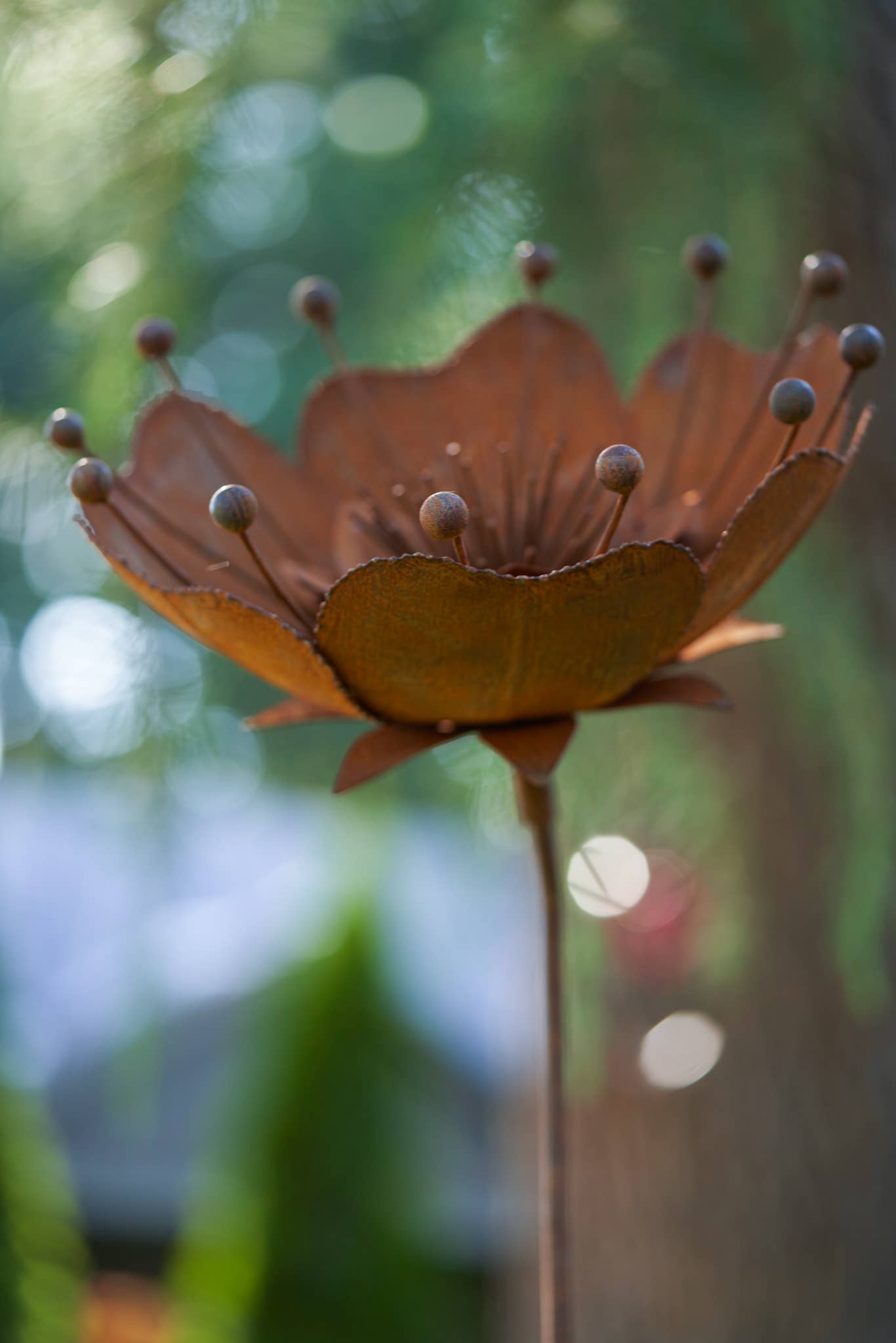 Elegant Garden Design - Wholesale Garden/Lawn Stake - Bella Flower Stake1