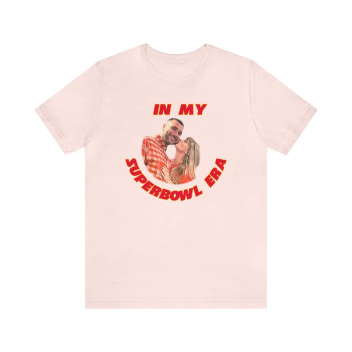 SONDO DESIGN LTD – Großhandel T-Shirt (Grafikdruck) – Damen – In meinem T-Shirt aus der Super Bowl-Ära, Taylor Swift & Travis Kelce T-Shirt