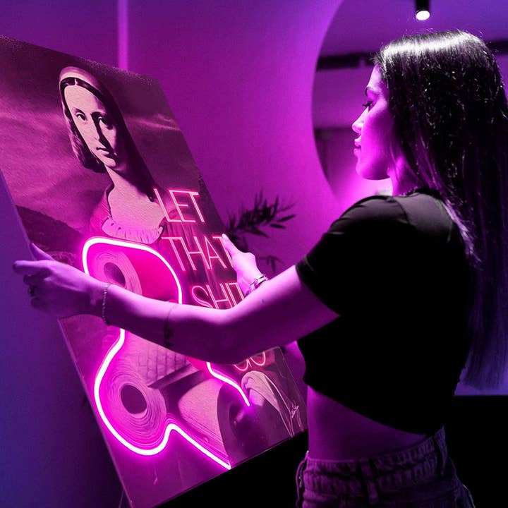 Purple Lascia andare quella merda V.1 | Led Wall Art for wholesale on Faire3